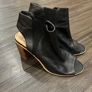 Steve Madden Black Heeled Boots with Peep-Toe Design